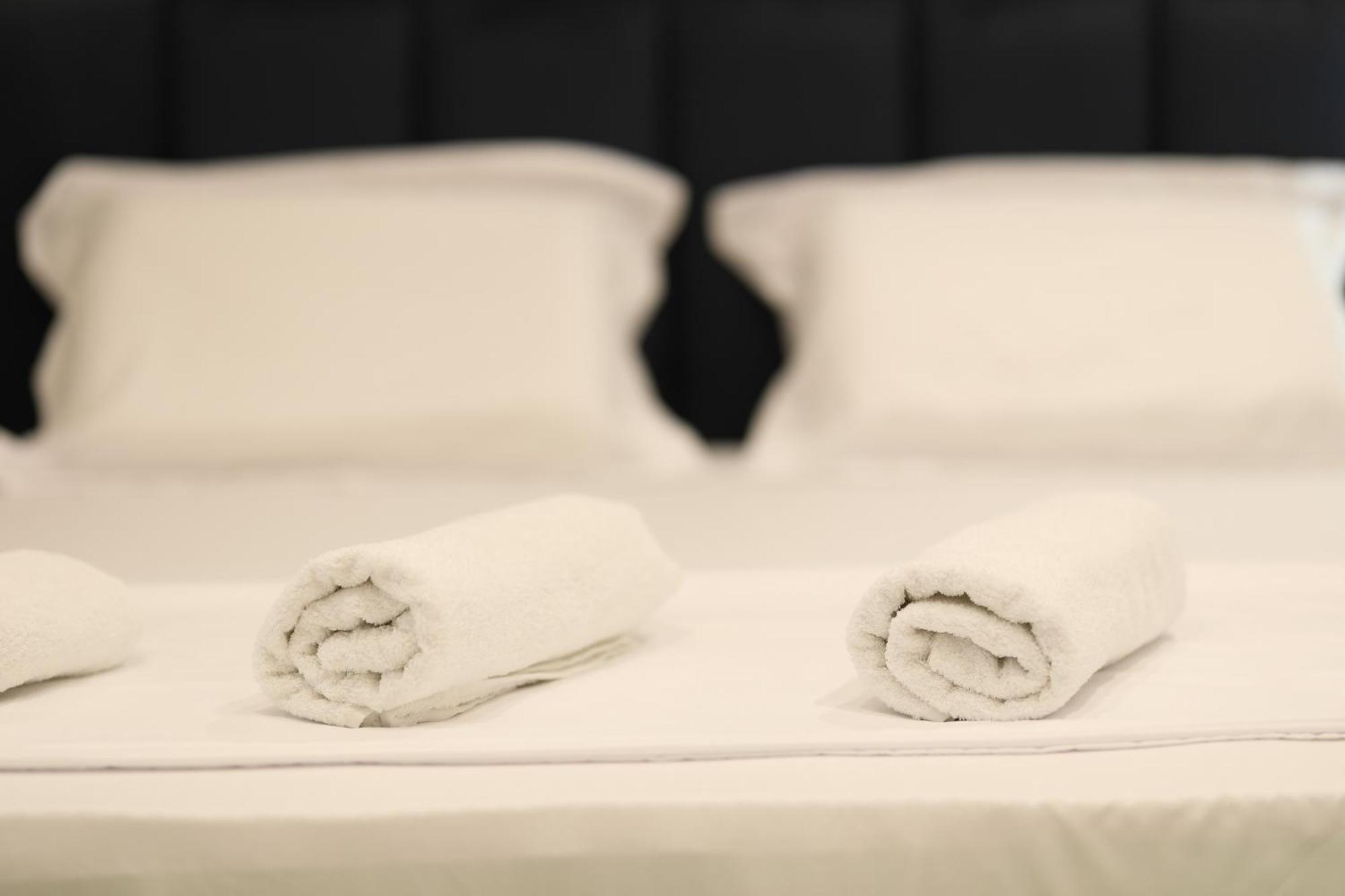 Vila Feliz - Premium Rooms With Free Private Parking Vlorë 외부 사진